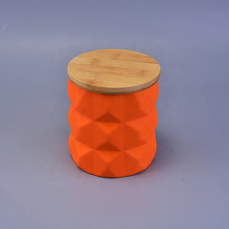 Matte iridescent ceramic candle holder with wood lid