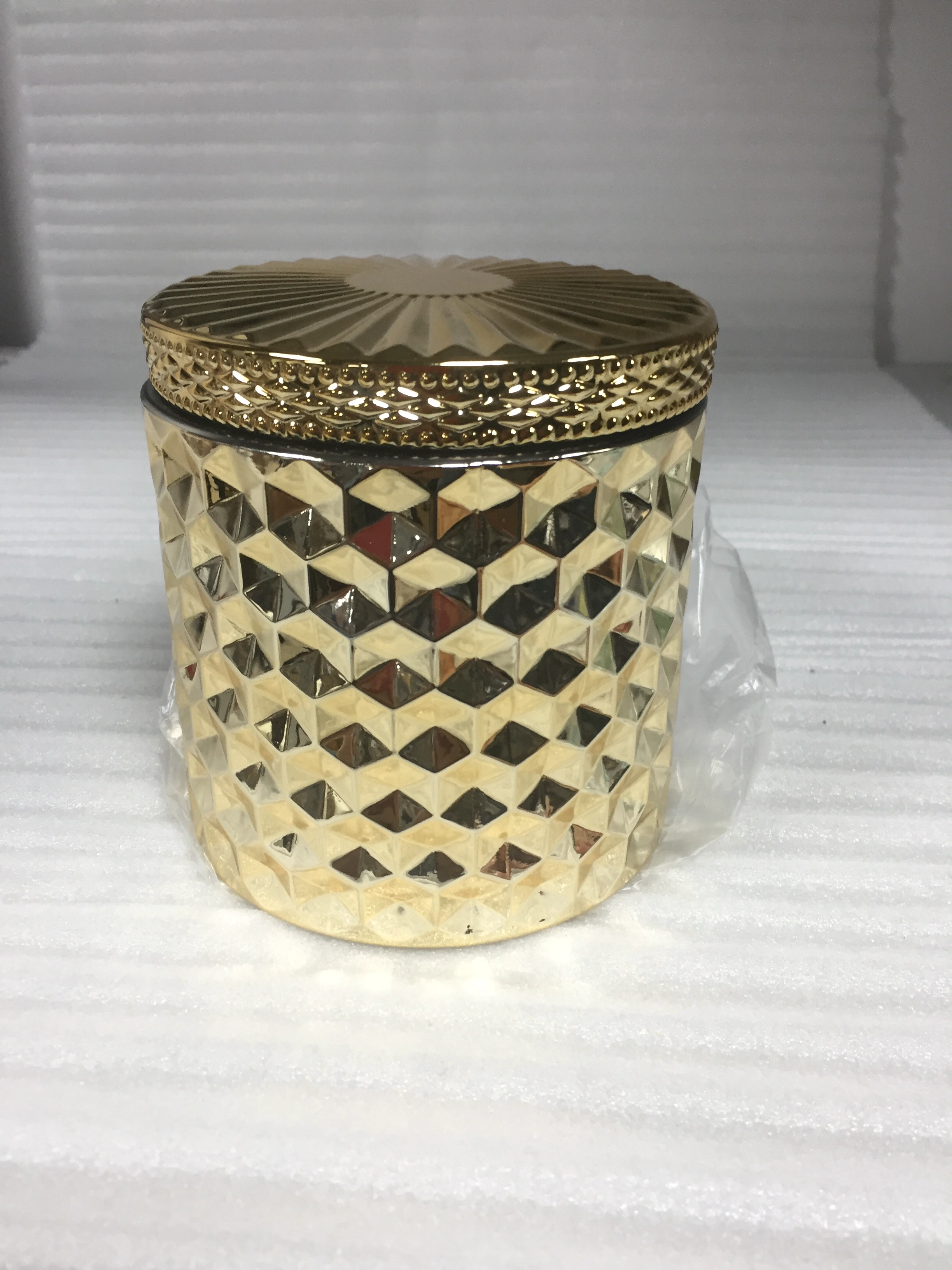 Custom Diamond Glass Candle Jar With Lid