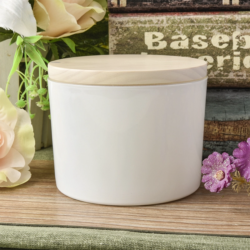 High Quality Decorative White Glass Candle Jars With Wooden Lid