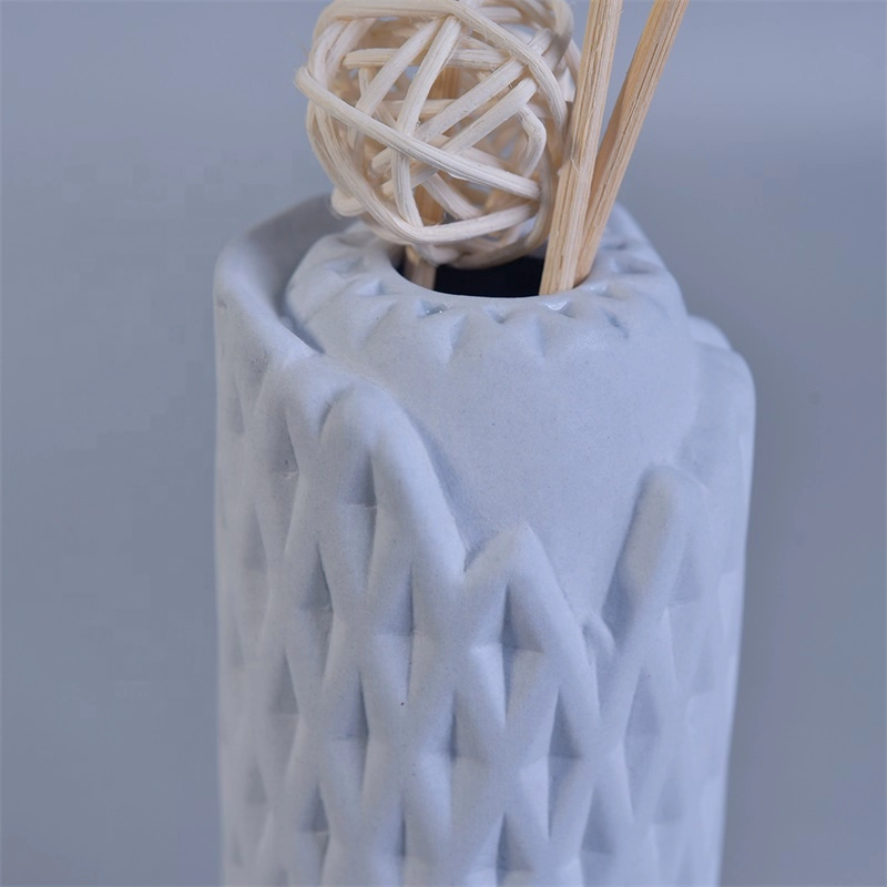 wholesale ceramic matte white reed aroma diffuser empty bottles