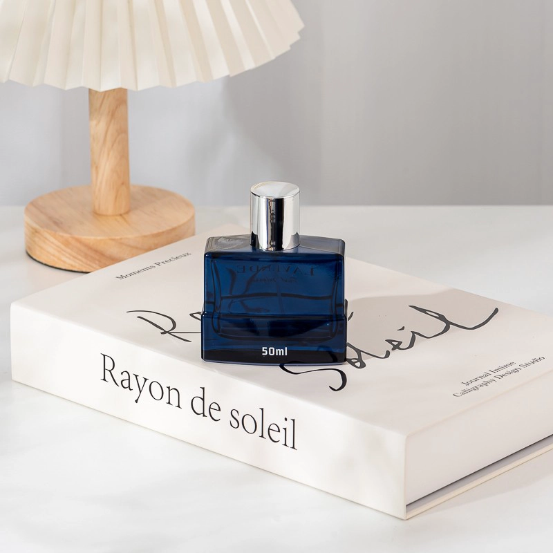 High End Dark Blue 50ml Glass Perfume Bottle with Spray Head