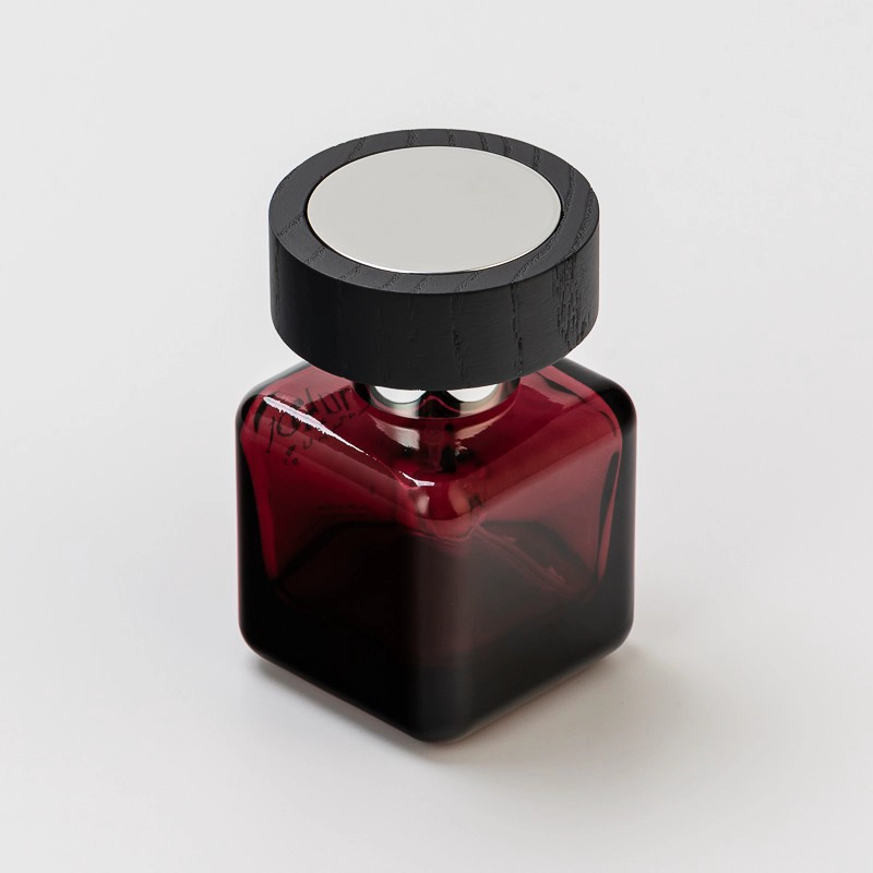 Square Shape Dark Red 50ml Fragrance Glass Perfume Bottle with Round Cap Square Shape Dark Red 50ml Fragrance Glass Perfume Bottle with Round Cap