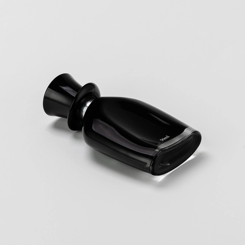 Unique Design Black Glass 50ml Perfume Bottle with Black Cap Unique Design Black Glass 50ml Perfume Bottle with Black Cap