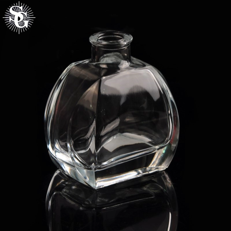 Sunny 210ml transparent unique desgin glass aromatherapy diffuser bottle