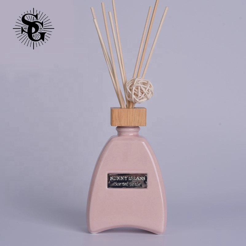Sunny 206ml 200g white pink red colors ceramic diffuser bottle