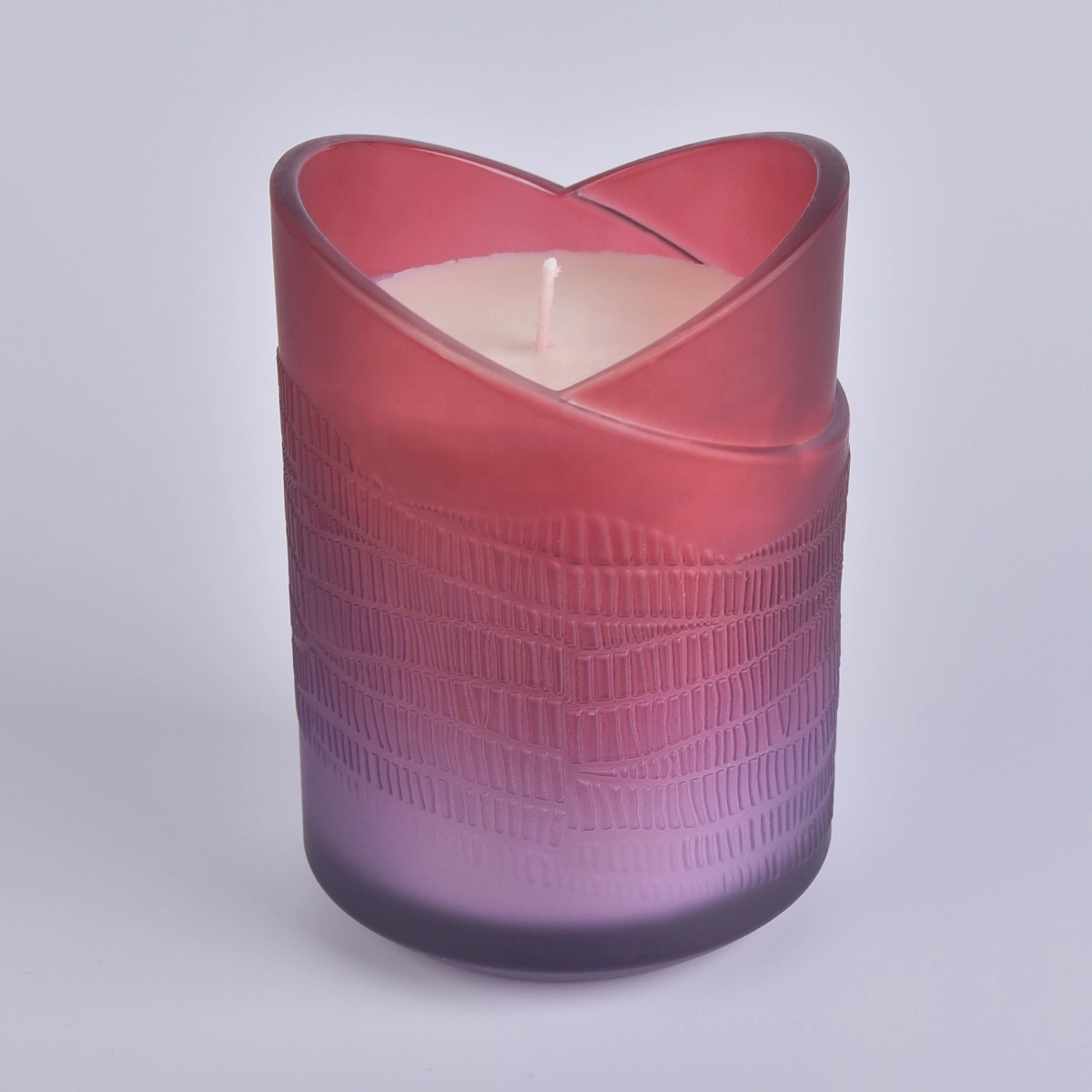 Wholesales customized heart shape candle glass jar