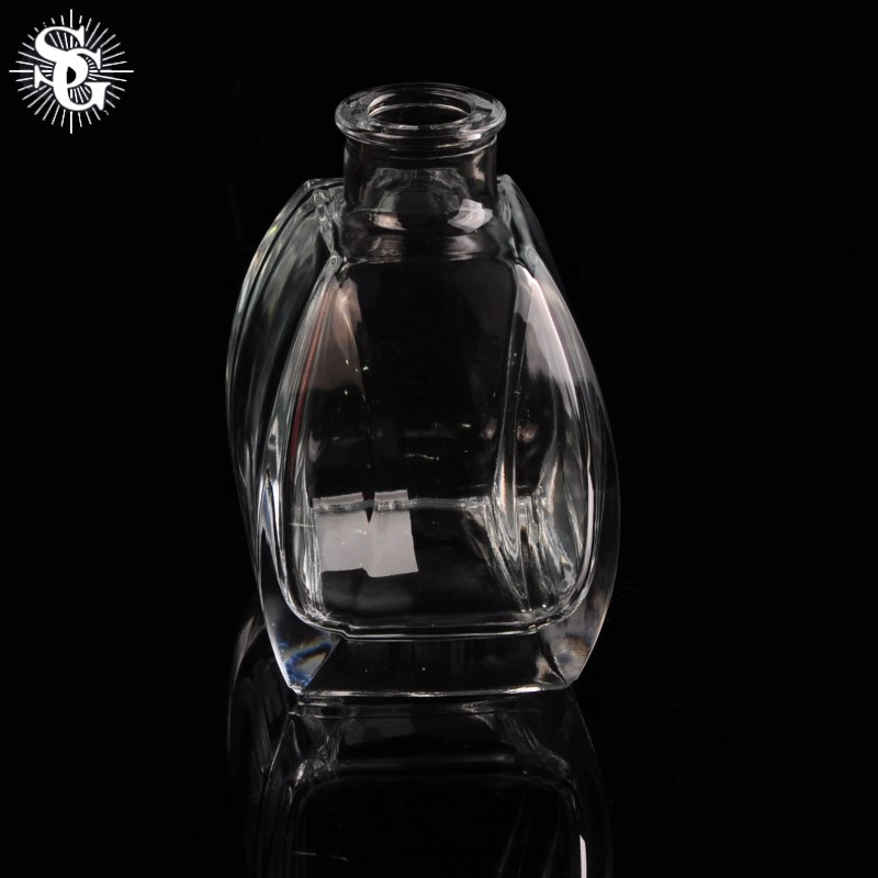 Sunny 210ml transparent unique desgin glass aromatherapy diffuser bottle