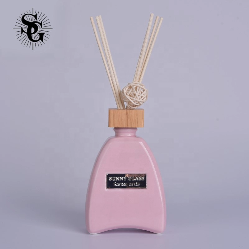 Sunny 206ml 200g white pink red colors ceramic diffuser bottle