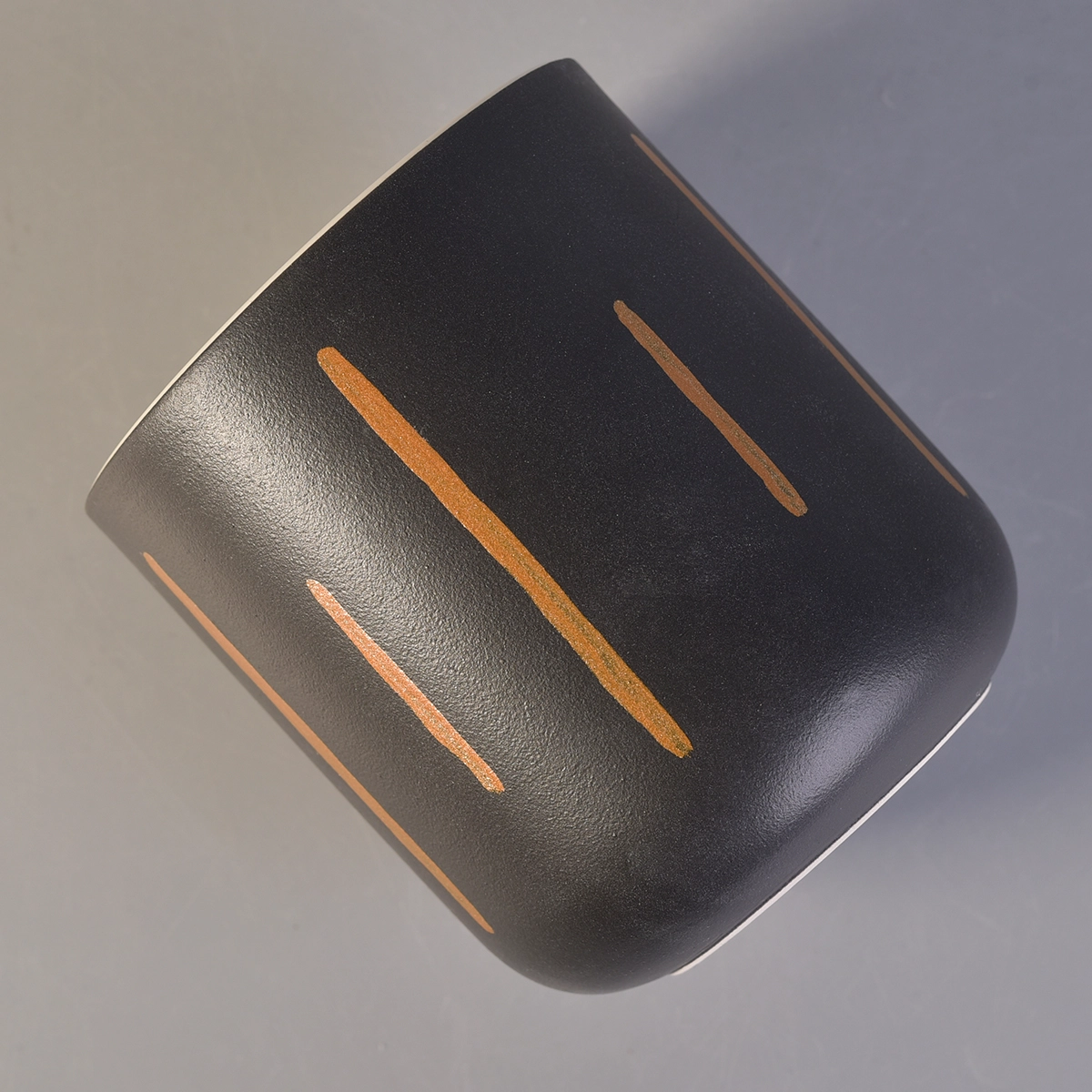 Suppliers custom black glazed cylinder ceramic candle holders 8oz 10oz 11oz