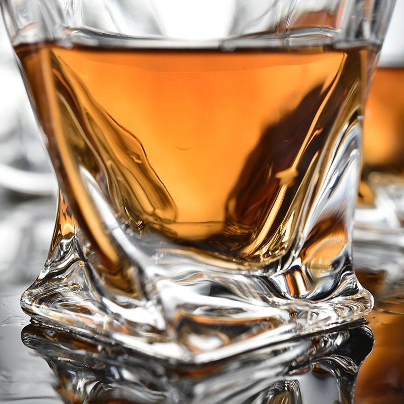 5pieces Wholesales Lead Free crystal Whiskey Glasses Decanter cup sets