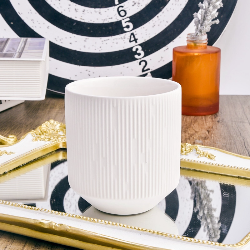 Tapered bottom ceamic candle jar with white stripe wholesale