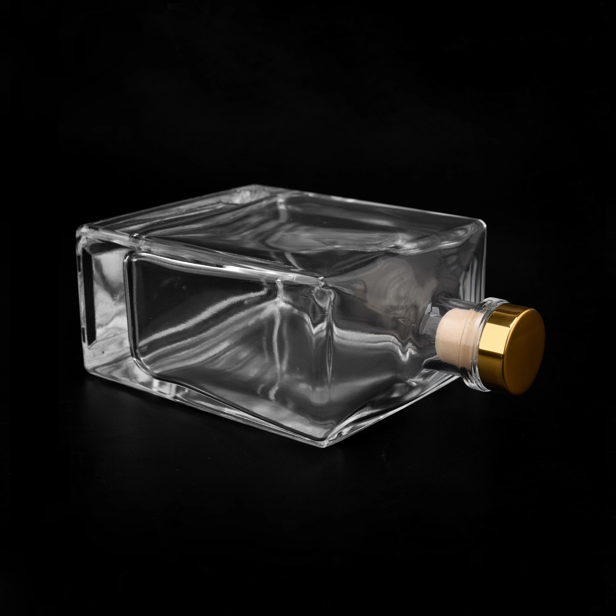 100ml 200ml 370ml 520ml Glass Diffuser Bottles Square Glass Diffuser Bottles Supplier 100ml 200ml 370ml 520ml Glass Diffuser Bottles Square Glass Diffuser Bottles Supplier