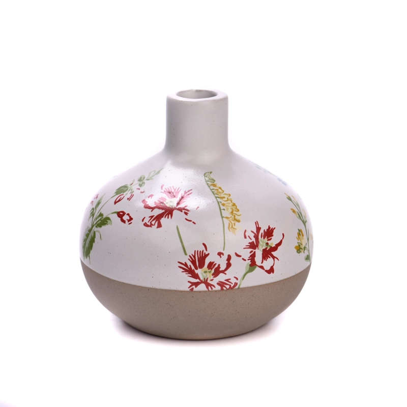 Luxury custom flower pattern ceramic aromatherapy bottle
