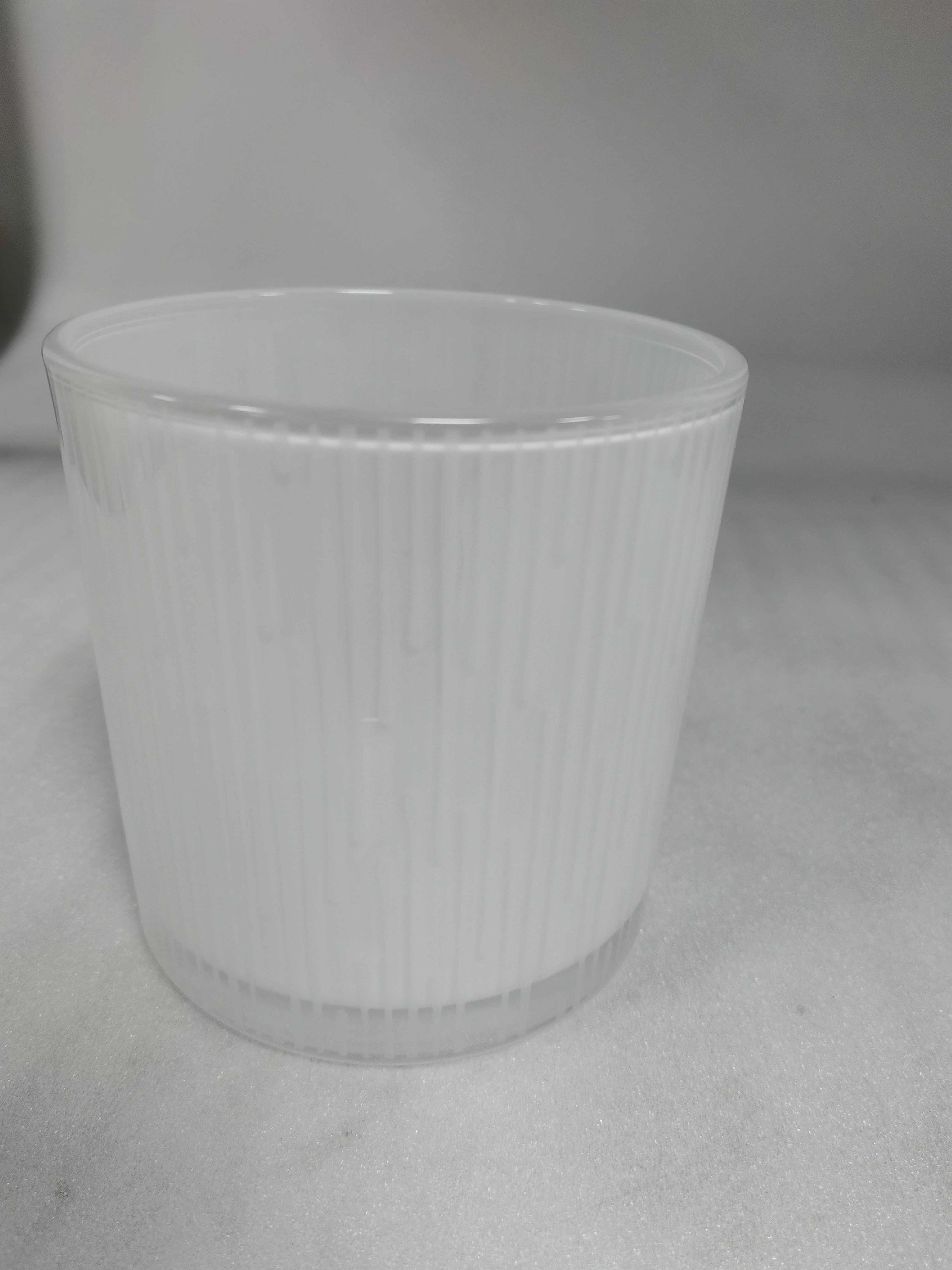 Wholesale 6oz 8oz 10oz 12oz 14oz 16oz straight line jar with customized color with dropper effect  on Glass Jars for candle making