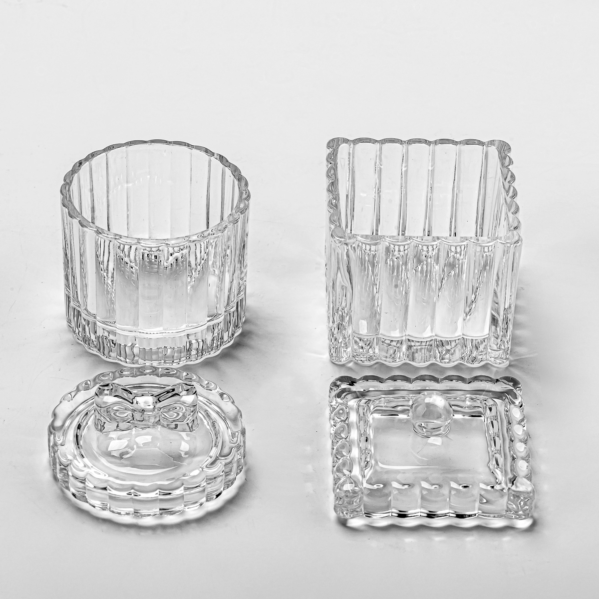 Wholesale 90ml ribbed cylinder shape Glass Candle Jars with glass lid Wholesale 90ml ribbed cylinder shape Glass Candle Jars with glass lid