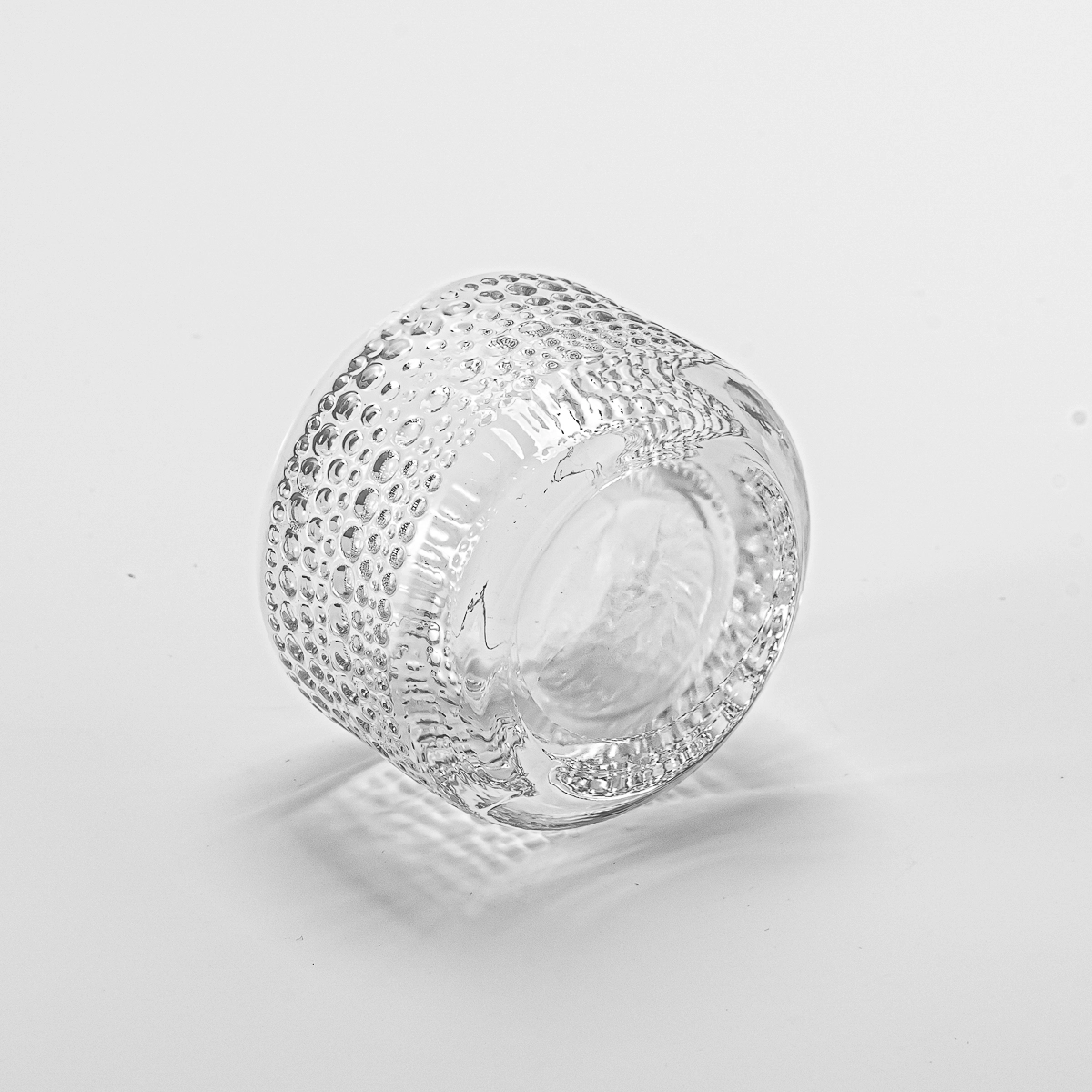 Wholesale thickened glass candle jars for home decor vintage embossed empty cups Wholesale thickened glass candle jars for home decor vintage embossed empty cups