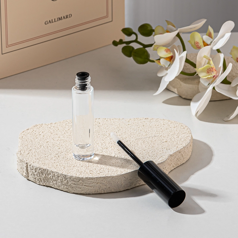 5ml Cosmetics Glass Bottle With black Cap Brush for mascara cream