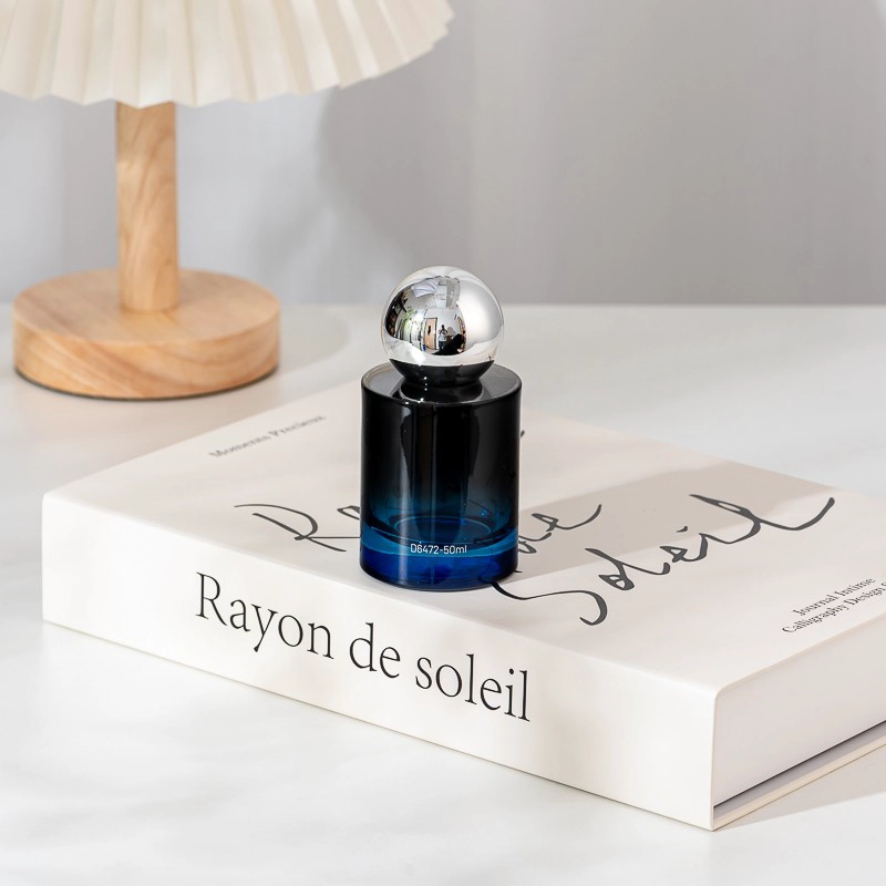 Luxury 50ml Glass Bottle Empty Perfume Spray Bottle with Ball Shape Sliver Cap