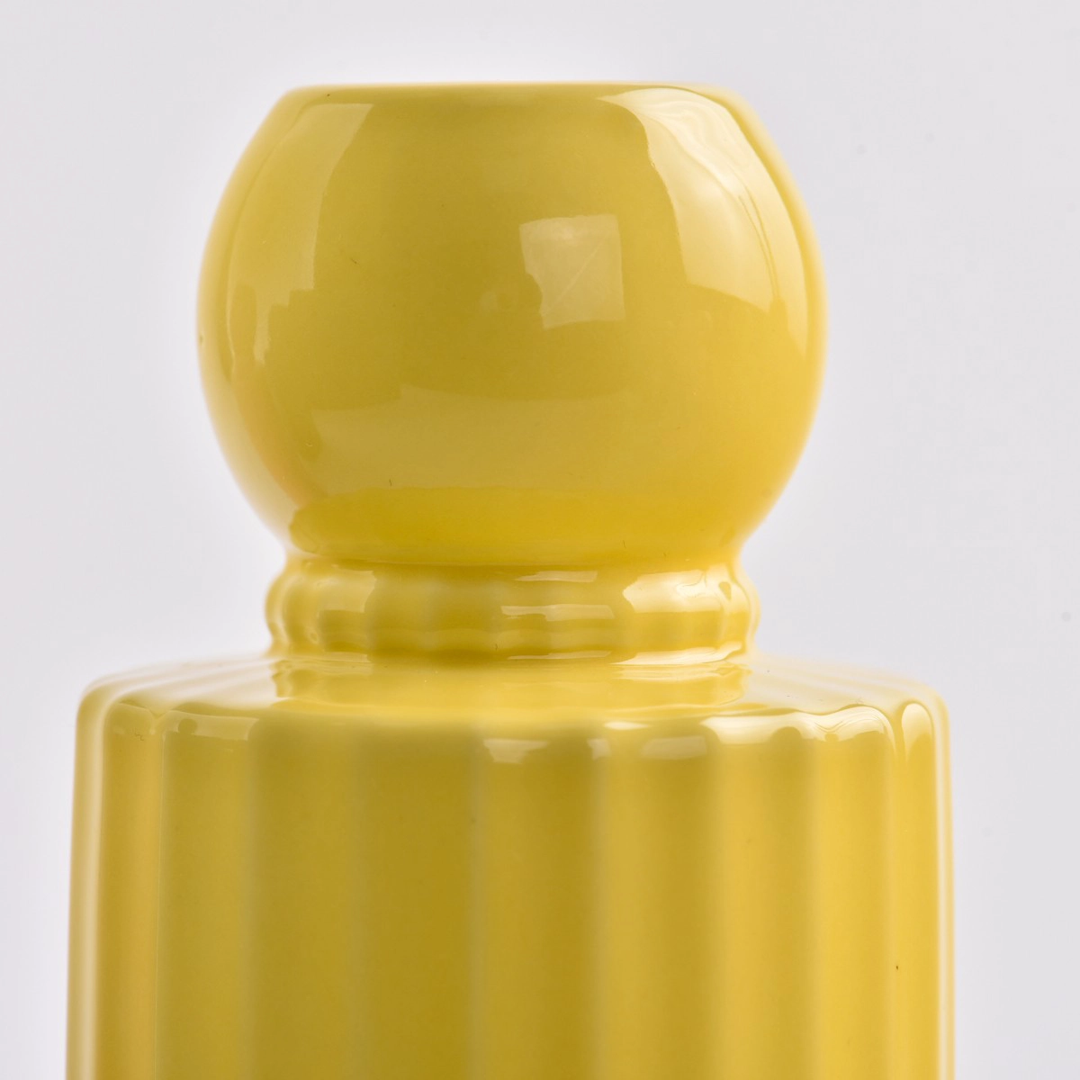 Wholesale Yellow Cylinder Ceramic Reed diffuser bottles home decor