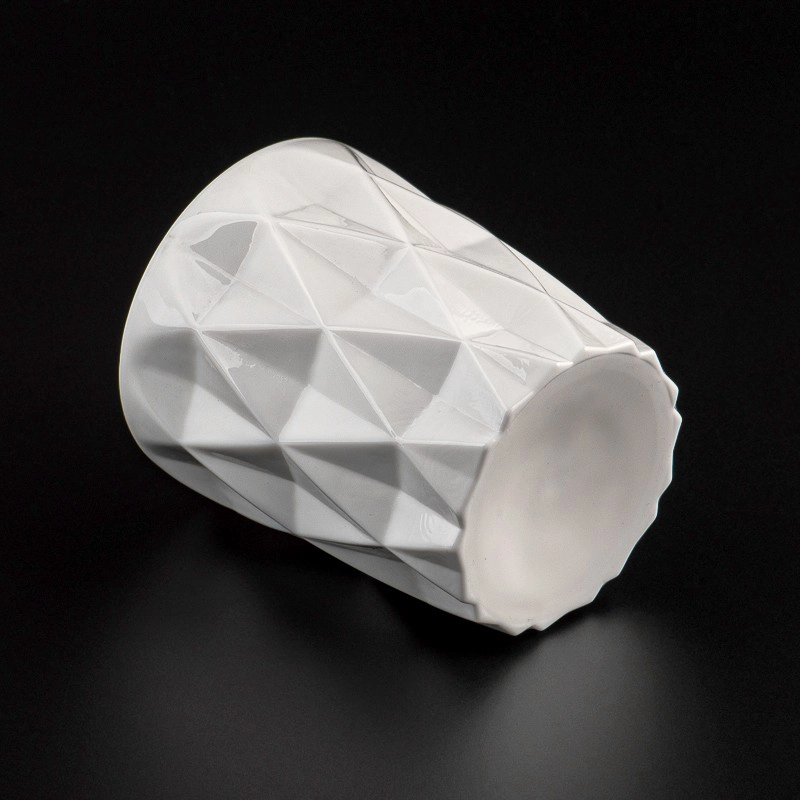 white 7oz glass candle jar with diamond pattern white 7oz glass candle jar with diamond pattern