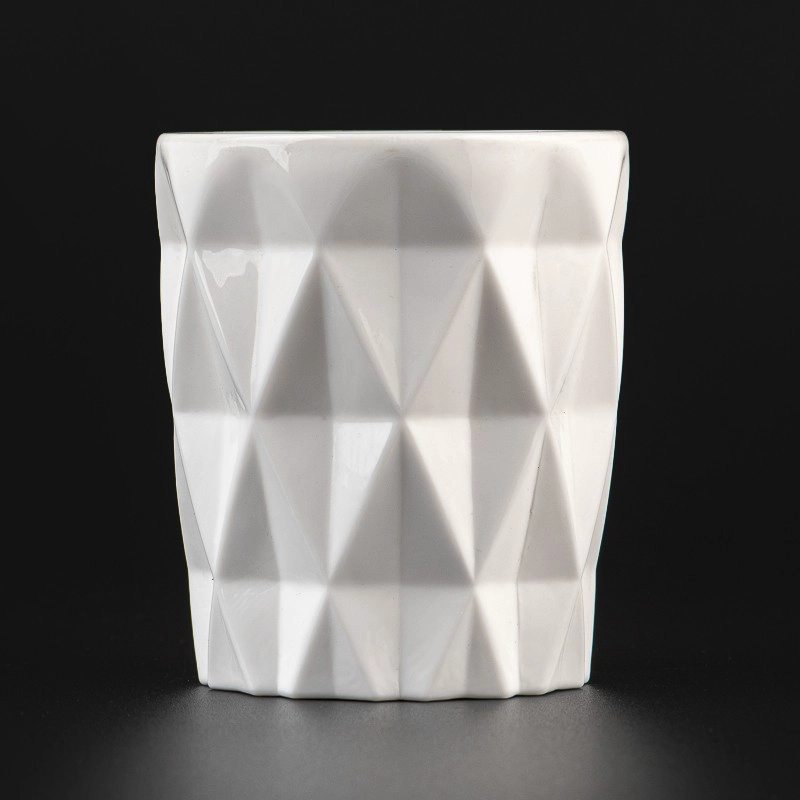 white 7oz glass candle jar with diamond pattern white 7oz glass candle jar with diamond pattern