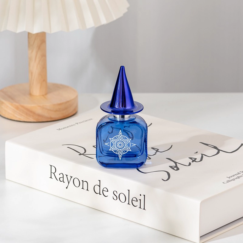 Home Decor Customize Logo Blue Glass Bottle Perfume Bottle with Blue Lid Home Decor Customize Logo Blue Glass Bottle Perfume Bottle with Blue Lid