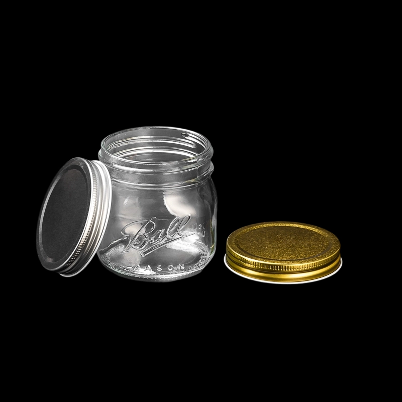 Wholesale 482ml Embossed Pattern Glass Jar Candle Vessel Custom Color Recyclable Durable