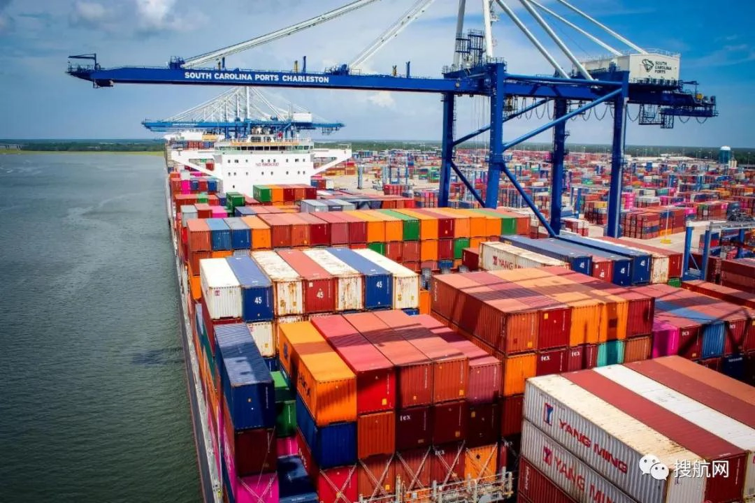Door to door shipment service Air freight from China to Genoa Italy customs clearance service
