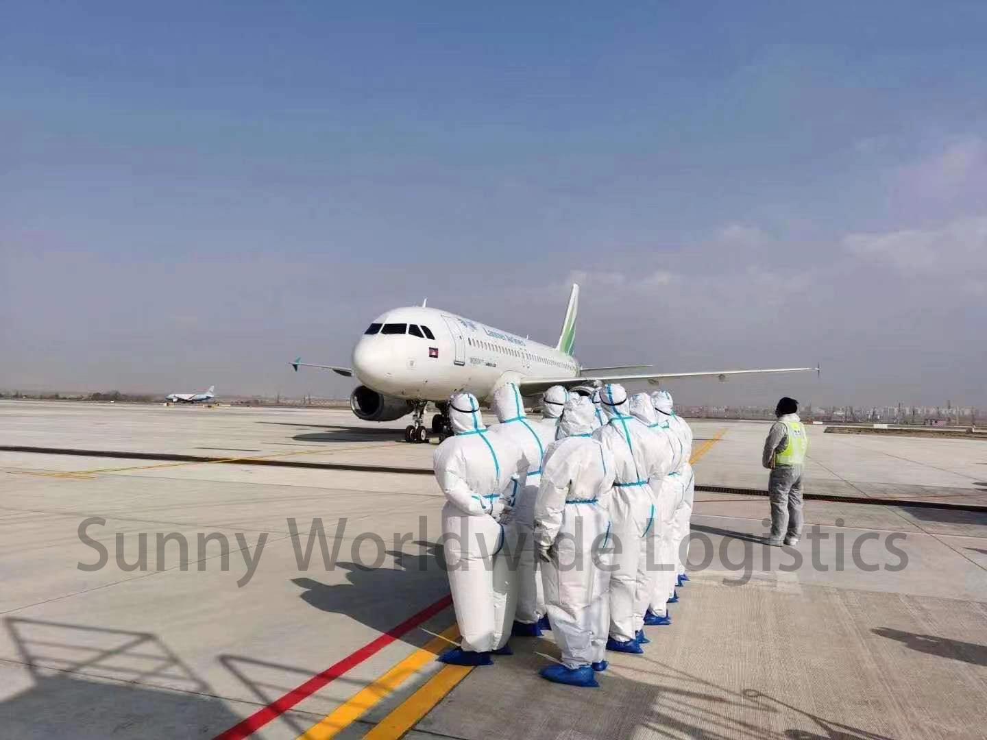 Air freight forwarder from China to UK international shipping rates, Sunny Worldwide Logistics