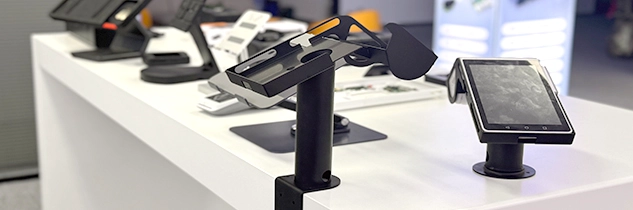 ipad pos stand showroom