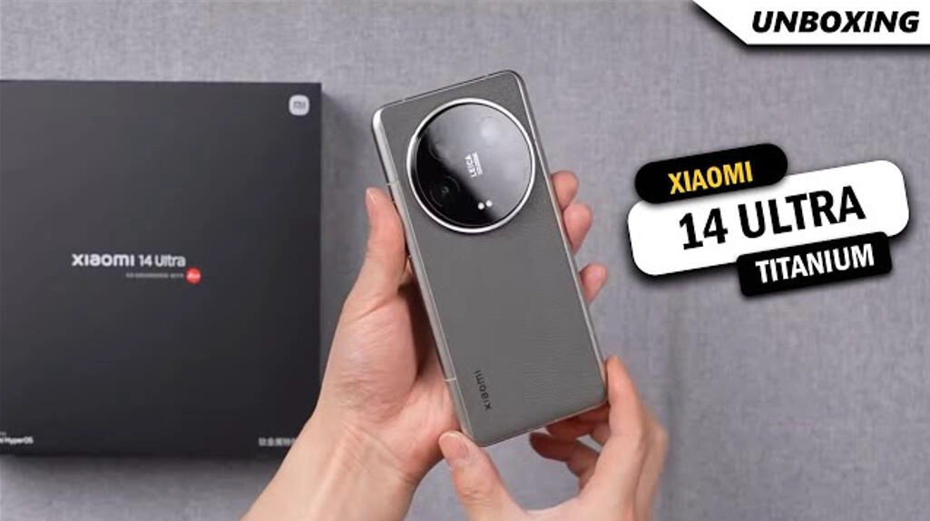 Xiaomi 14 Ultra unboxing