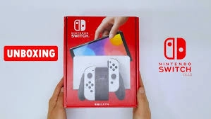 Nintendo Switch OLED White unboxing
