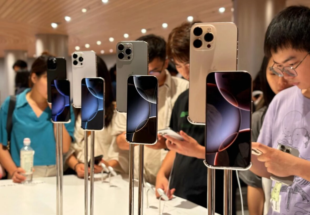 Global Smartphone Wholesale Market Sees Strong Demand for Flagship Models Global Smartphone Wholesale Market Sees Strong Demand for Flagship Models