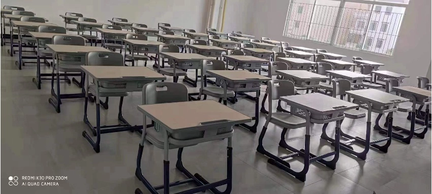 重型 STEM:专为机器人、化学和大锤设计的课桌椅 重型 STEM:专为机器人、化学和大锤设计的课桌椅