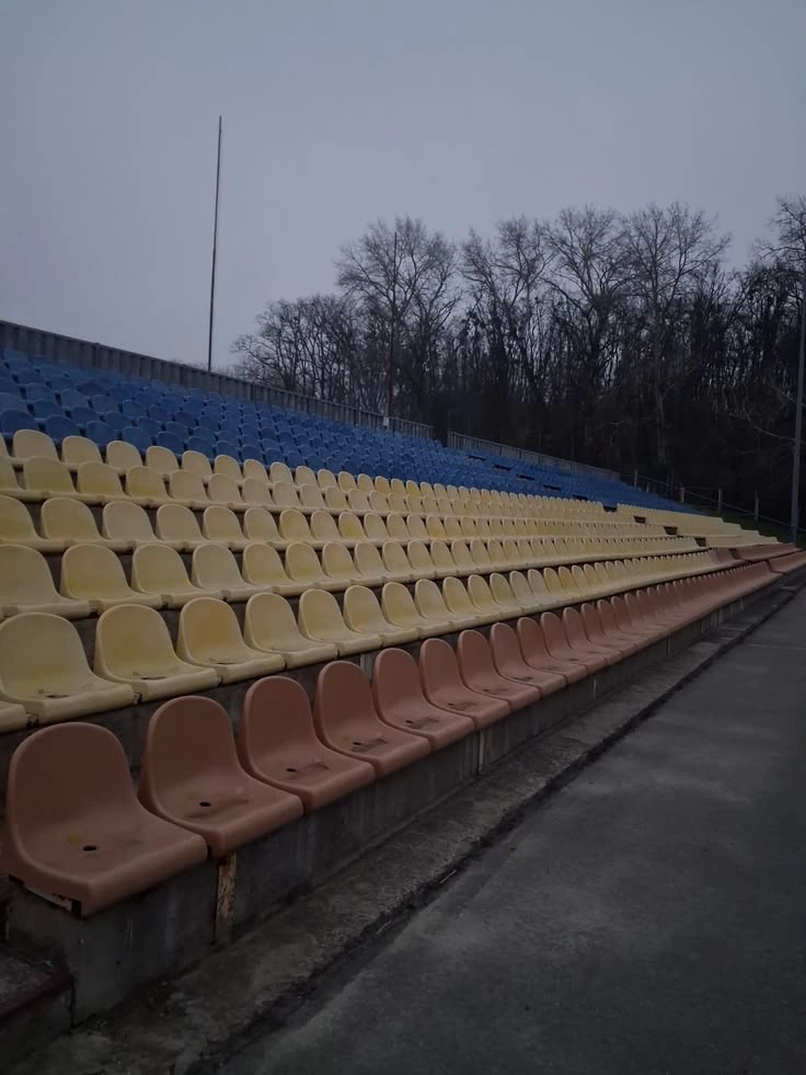 New US Tariffs Are Reshaping The Stadium Seating Supply Chain, Pushing Manufacturers Local