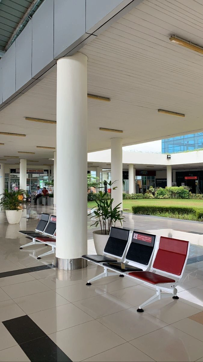 Mayo Clinic Renovates Waiting Areas With Custom Ergonomic Waiting Chair Solutions