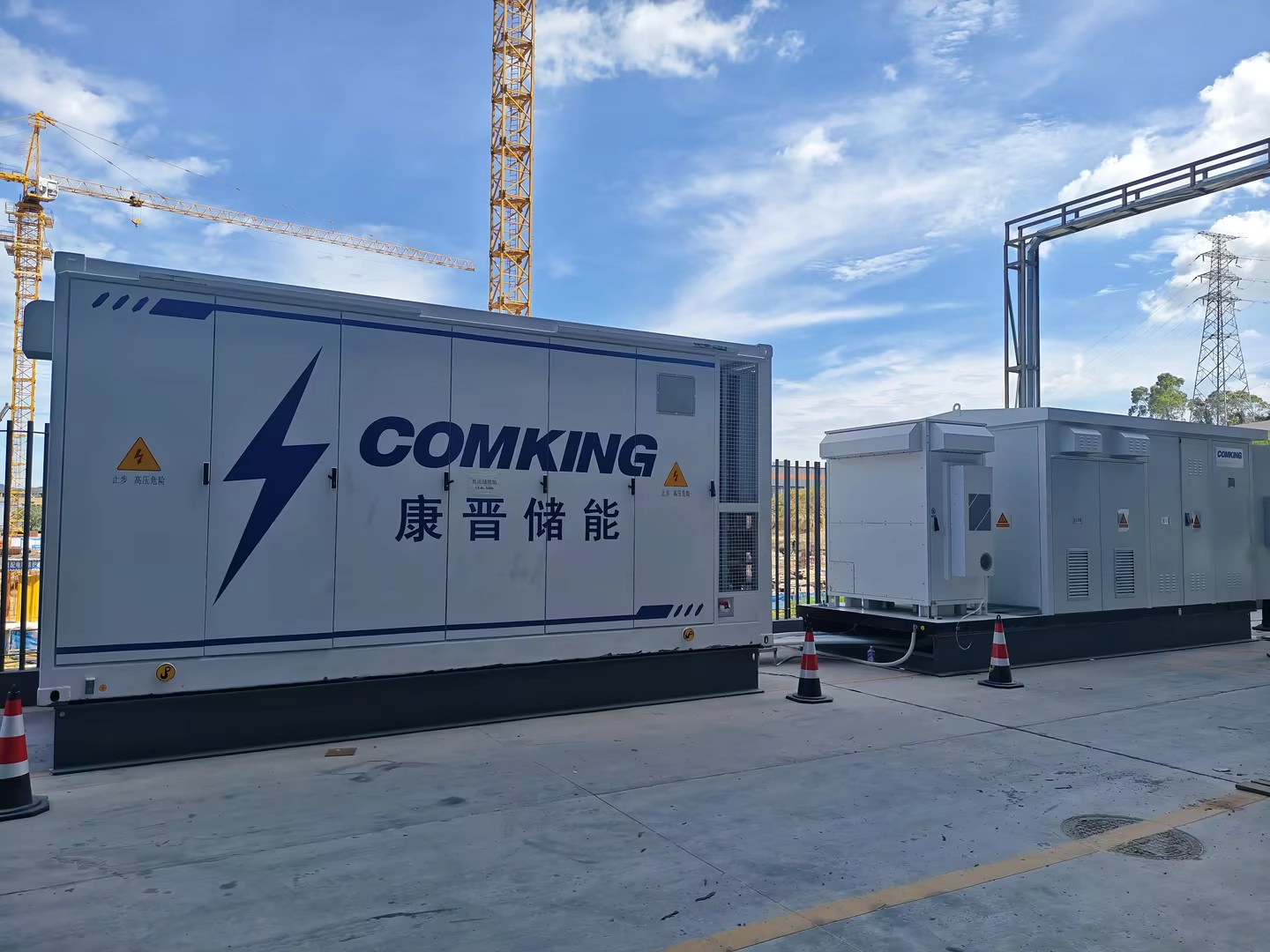 2,5 MW/5 MWh Energiespeichersystem unterstützt zuverlässige Stromversorgung für Industrieanlage in Fuzhou 2,5 MW/5 MWh Energiespeichersystem unterstützt zuverlässige Stromversorgung für Industrieanlage in Fuzhou