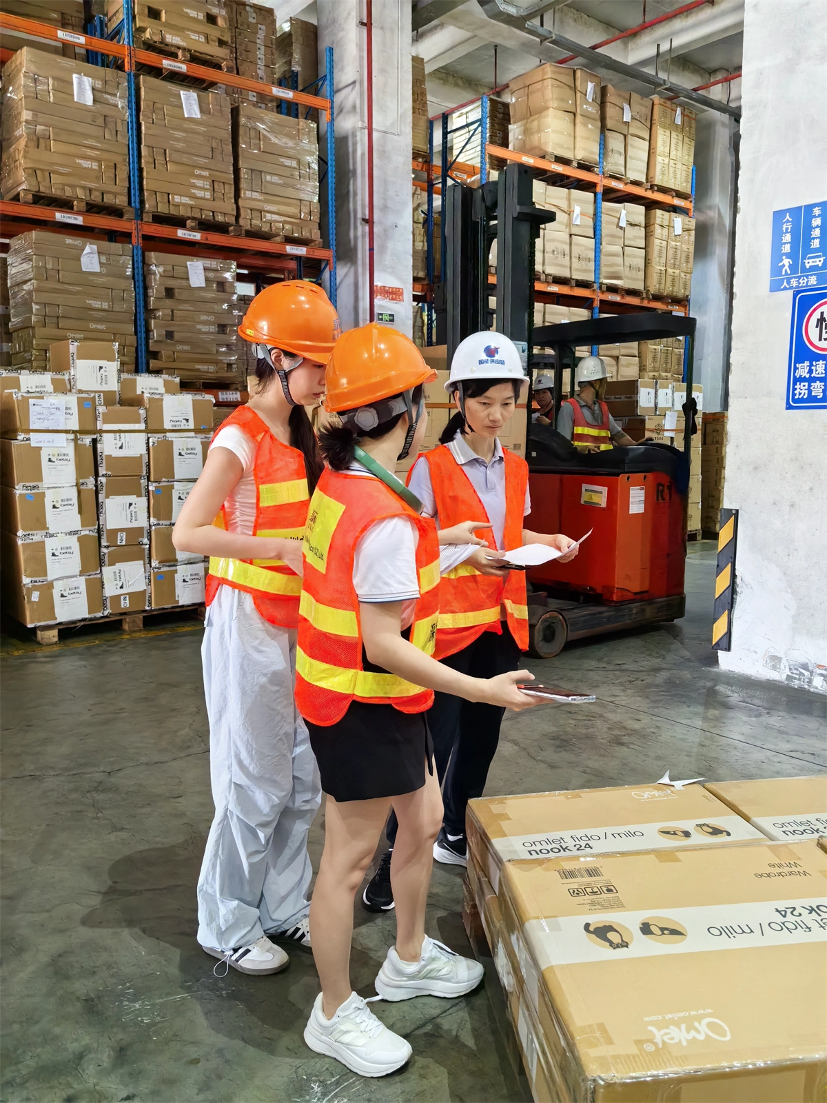 Compressors Shipped via Air Freight to Middle East, Usually Detained in Customs Clearance, How Does DL Logistics Solve It? Compressors Shipped via Air Freight to Middle East, Usually Detained in Customs Clearance, How Does DL Logistics Solve It?