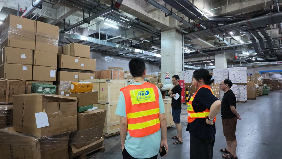 Shipping From China To UAE: Real Dubai Air Freight Lessons After 28 Years