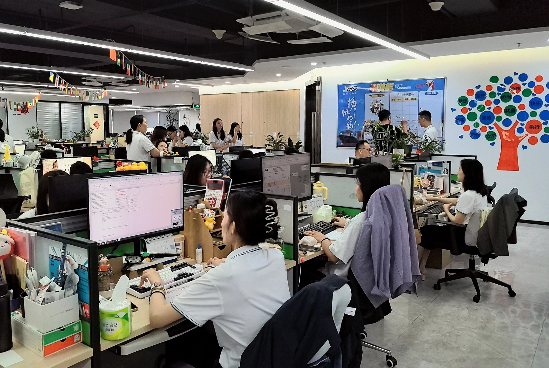 中国 摩登7空运专线 超快速跨境空运 时效优先门到门一站式派送服务 货运代理
