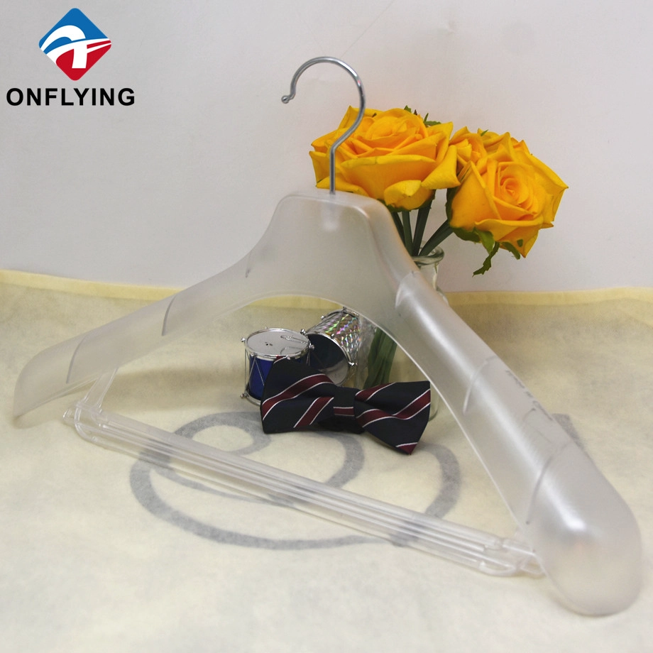 China Plastic Clothes Hanger