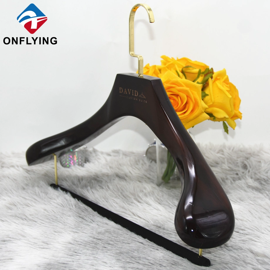 Glossy Brown Custom Clothes Luxury Men Suit Large Wooden Hangers Factory Supplier
