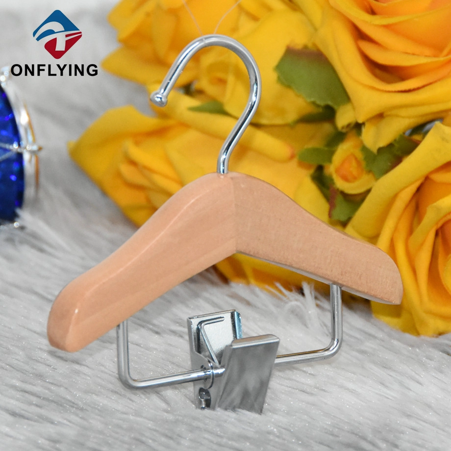 Customized Cute Pet Accessoires natürliche Holzfarbe mit Clip Mini Hanger China Hersteller