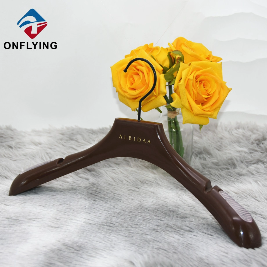 China Hangers Manufacturer