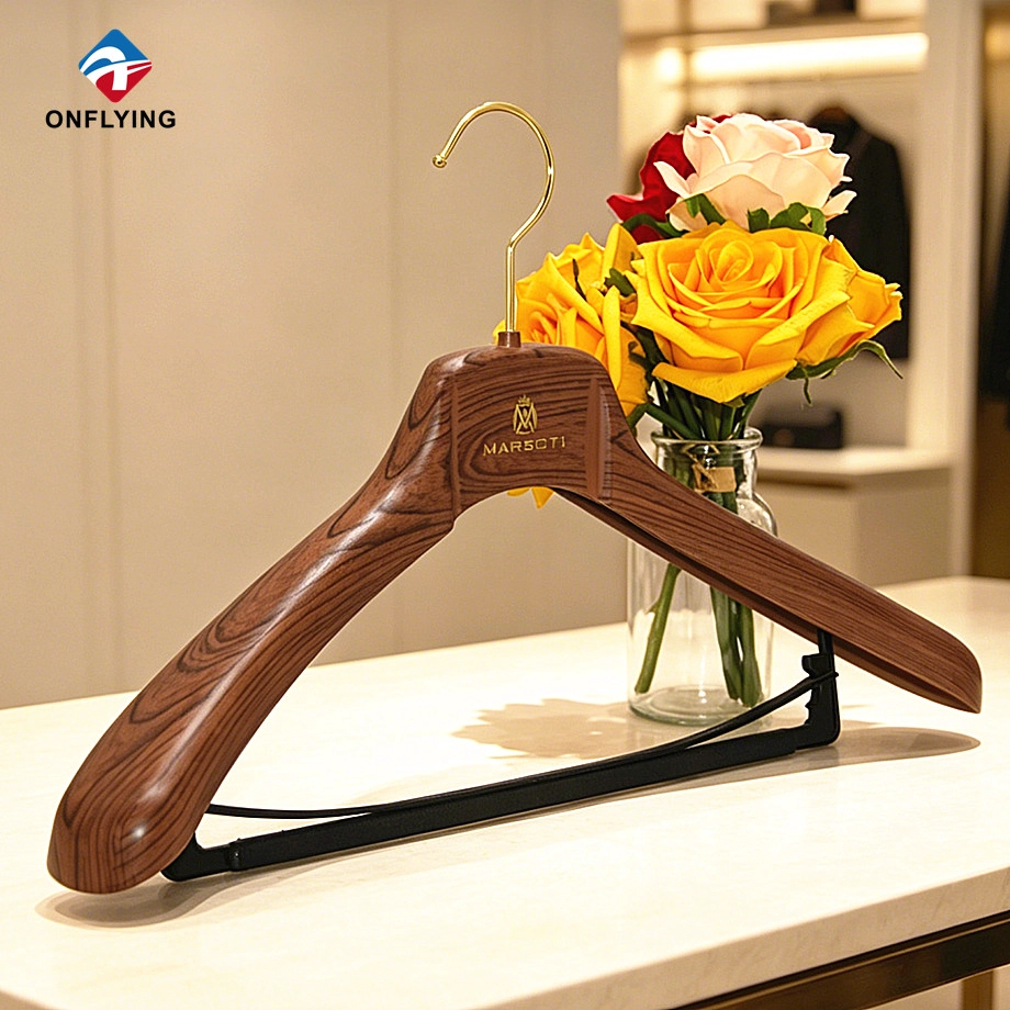 Hot-selling Lady Anti-slip Customized clear ABS Plastic Clothes Hanger with Hook Supplier China