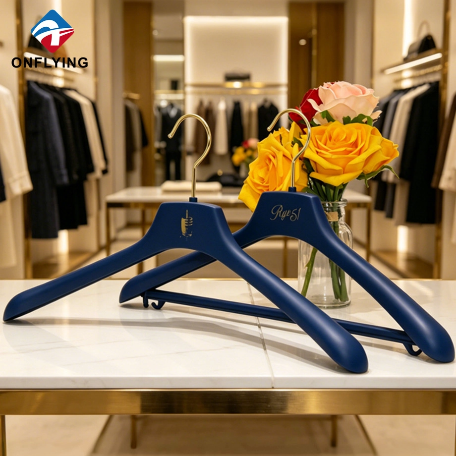 China Recyclable Vintage Customized Rubber Coated Strong ABS Plastic Hanger for Suit Supplier China - COPY - tiwvrt fabricante