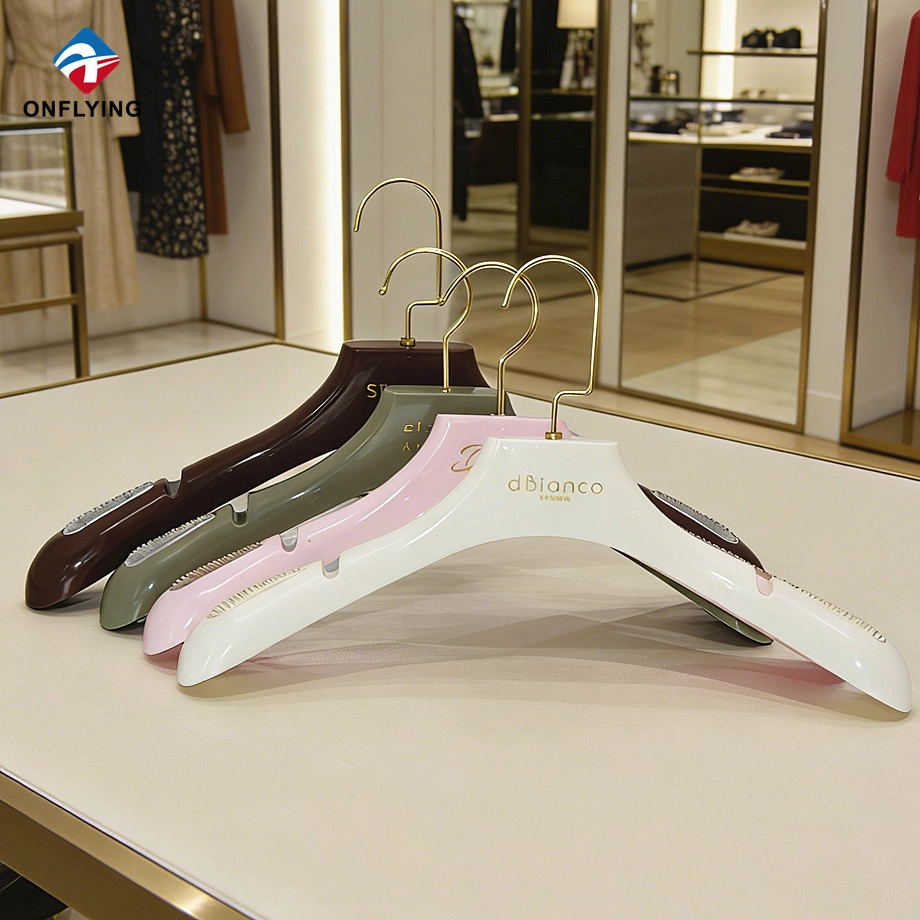Hot-selling Lady Anti-slip Customized Strong Colored Plastic Hanger for Dress Supplier China