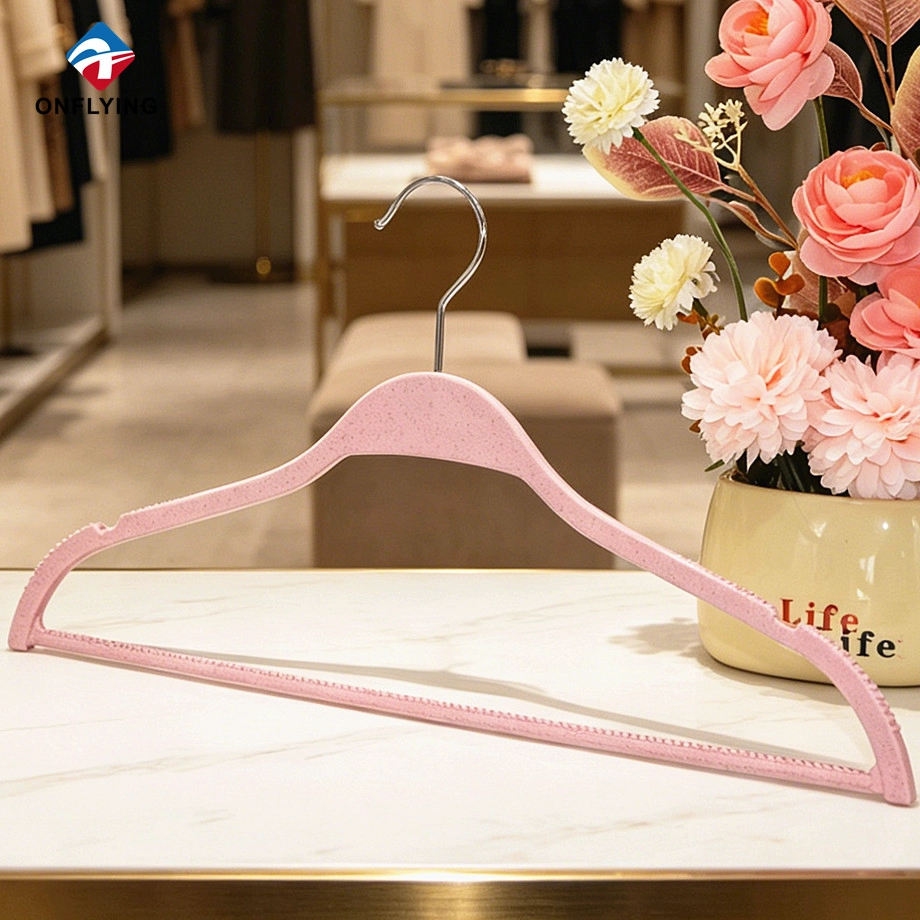 High Quality Plastic Clothing Hanger Manufacturer