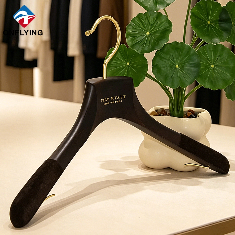Wholesale Top Quality Customized Luxury Brown Dress Wood Hanger Non slip Manufacturer China - COPY - 6p88tw