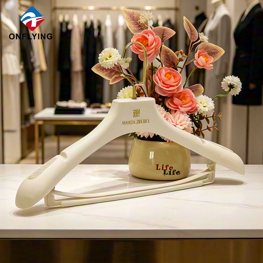 Velvet Flocked Hanger manufacturer